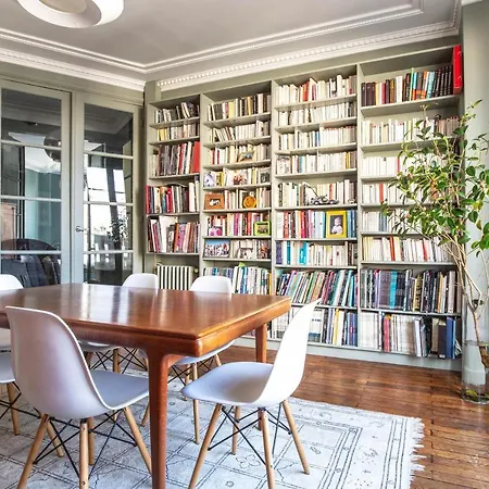 Apartment Veeve - Rousseau In The Round *