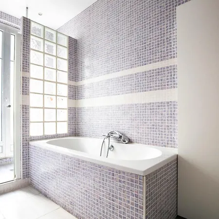 Apartment Veeve - Rousseau In The Round Paris